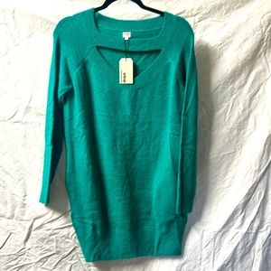 Uniq sweater dress. Kelly green. S/M